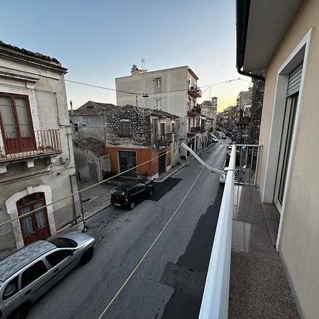 Casa Vacanze La Melagrana โมดิกา ภายนอก รูปภาพ