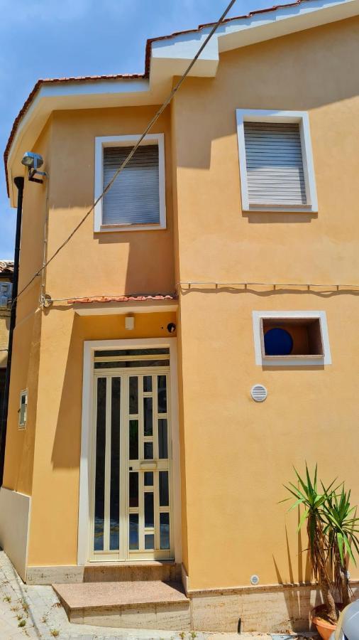 Casa Vacanze La Melagrana โมดิกา ภายนอก รูปภาพ